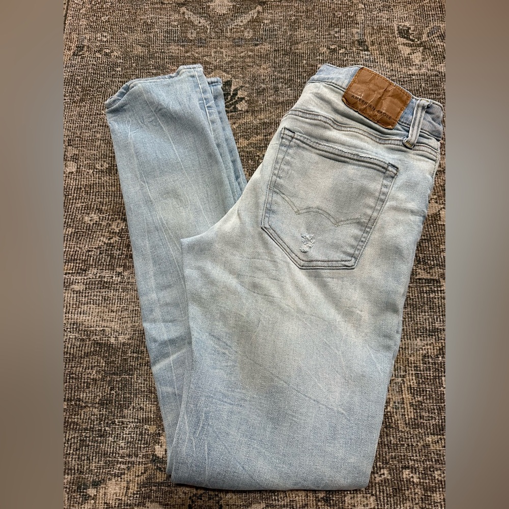 Men’s American Eagle athletic skinny